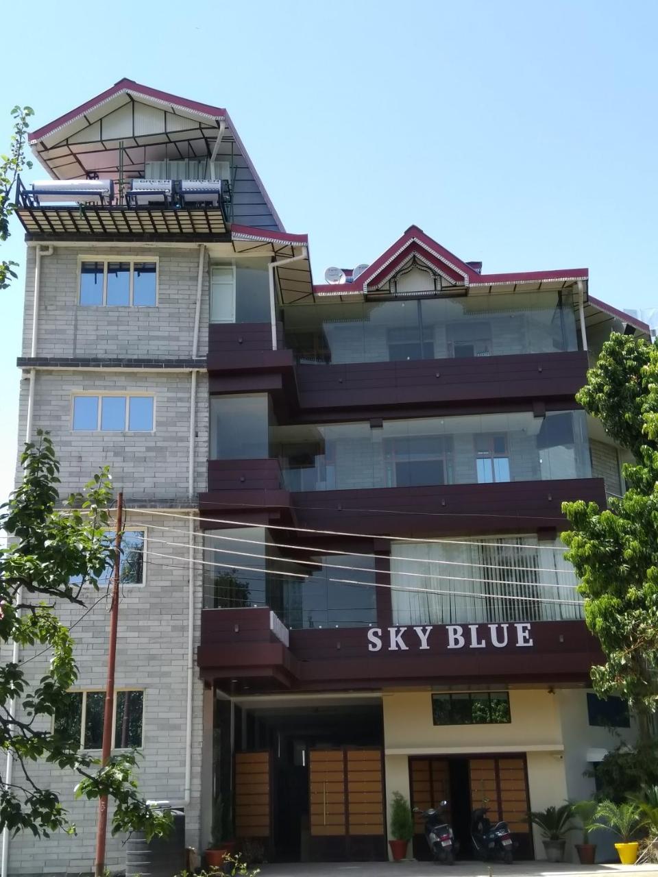 Hotel Sky Bule & Restaurant Khas Nagrota Εξωτερικό φωτογραφία