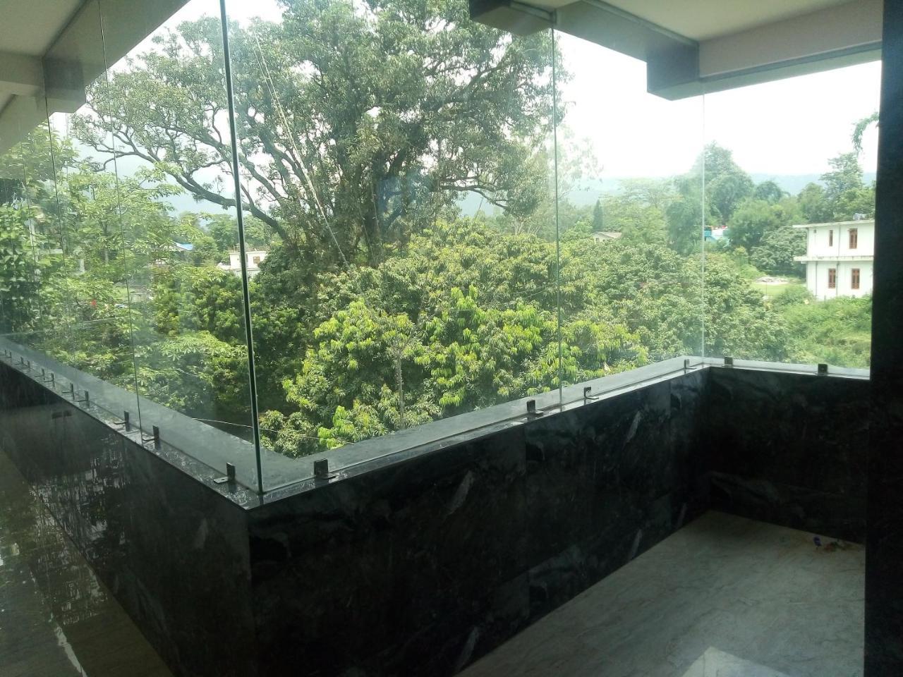 Hotel Sky Bule & Restaurant Khas Nagrota Εξωτερικό φωτογραφία